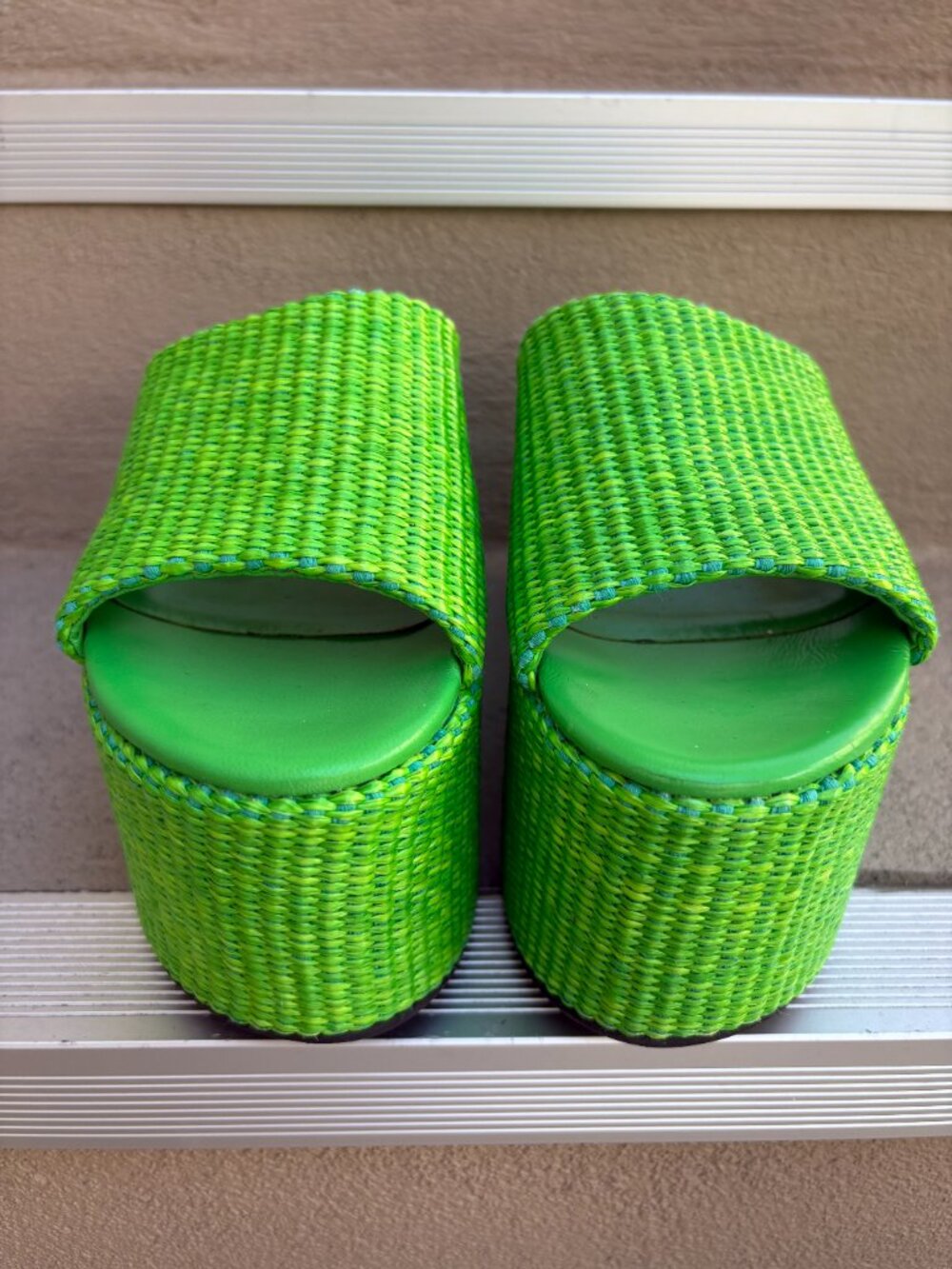 Simon Miller Green Woven Platform - Picture 3 of 10